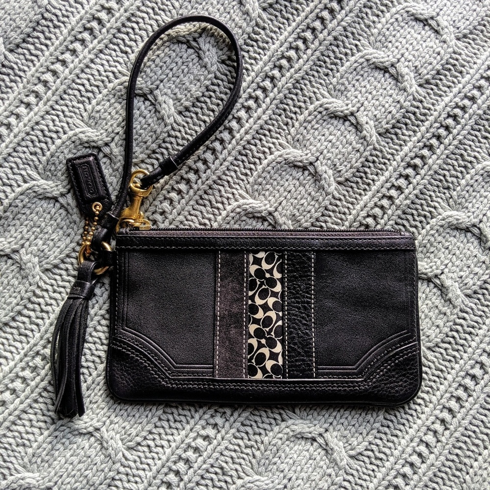 Coach leather wristlet